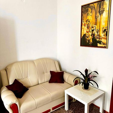 Two-Bedrooms Apartment With Balcony And Sea View,Near Old Town 두브로브니크 외부 사진